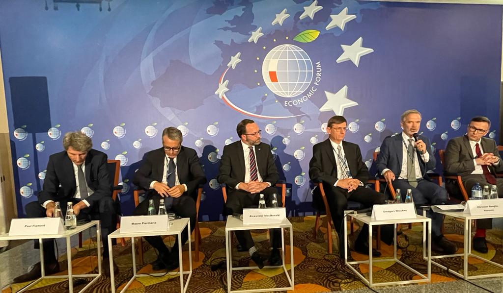 Czy stać nas na dalszą eksploracje kosmosu – panel kosmiczny podczas XXI Forum Ekonomicznego w Karpaczu