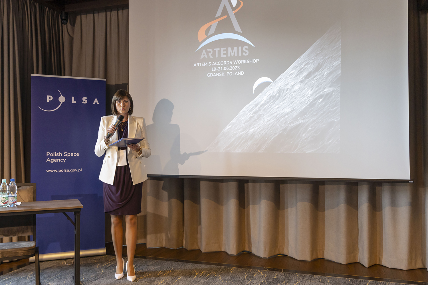 Polska gospodarzem rozmów o programie kosmicznym Artemis