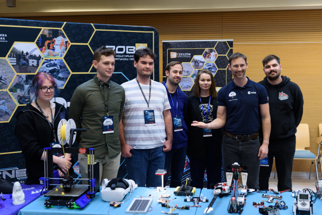 Rzeszów | Ogólnopolska trasa technologiczno-naukowa misji IGNIS z doktorem Sławoszem Uznańskim-Wiśniewskim