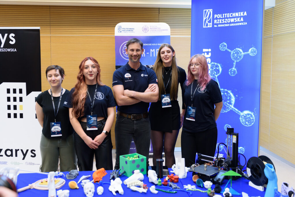 Rzeszów | Ogólnopolska trasa technologiczno-naukowa misji IGNIS z doktorem Sławoszem Uznańskim-Wiśniewskim