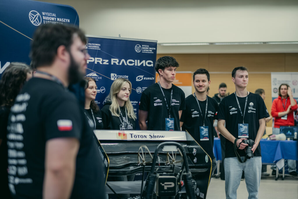 Rzeszów | Ogólnopolska trasa technologiczno-naukowa misji IGNIS z doktorem Sławoszem Uznańskim-Wiśniewskim