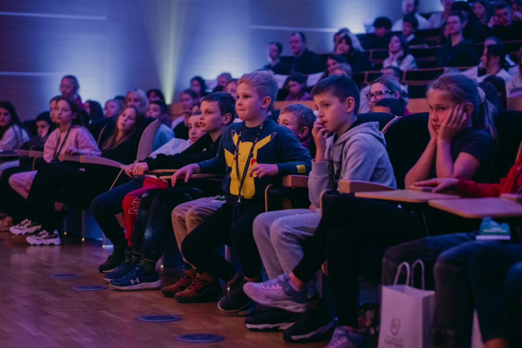 Rzeszów | Ogólnopolska trasa technologiczno-naukowa misji IGNIS z doktorem Sławoszem Uznańskim-Wiśniewskim