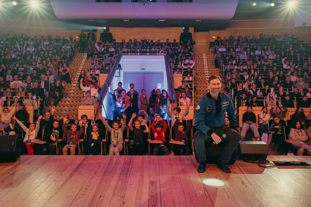 Rzeszów | Ogólnopolska trasa technologiczno-naukowa misji IGNIS z doktorem Sławoszem Uznańskim-Wiśniewskim