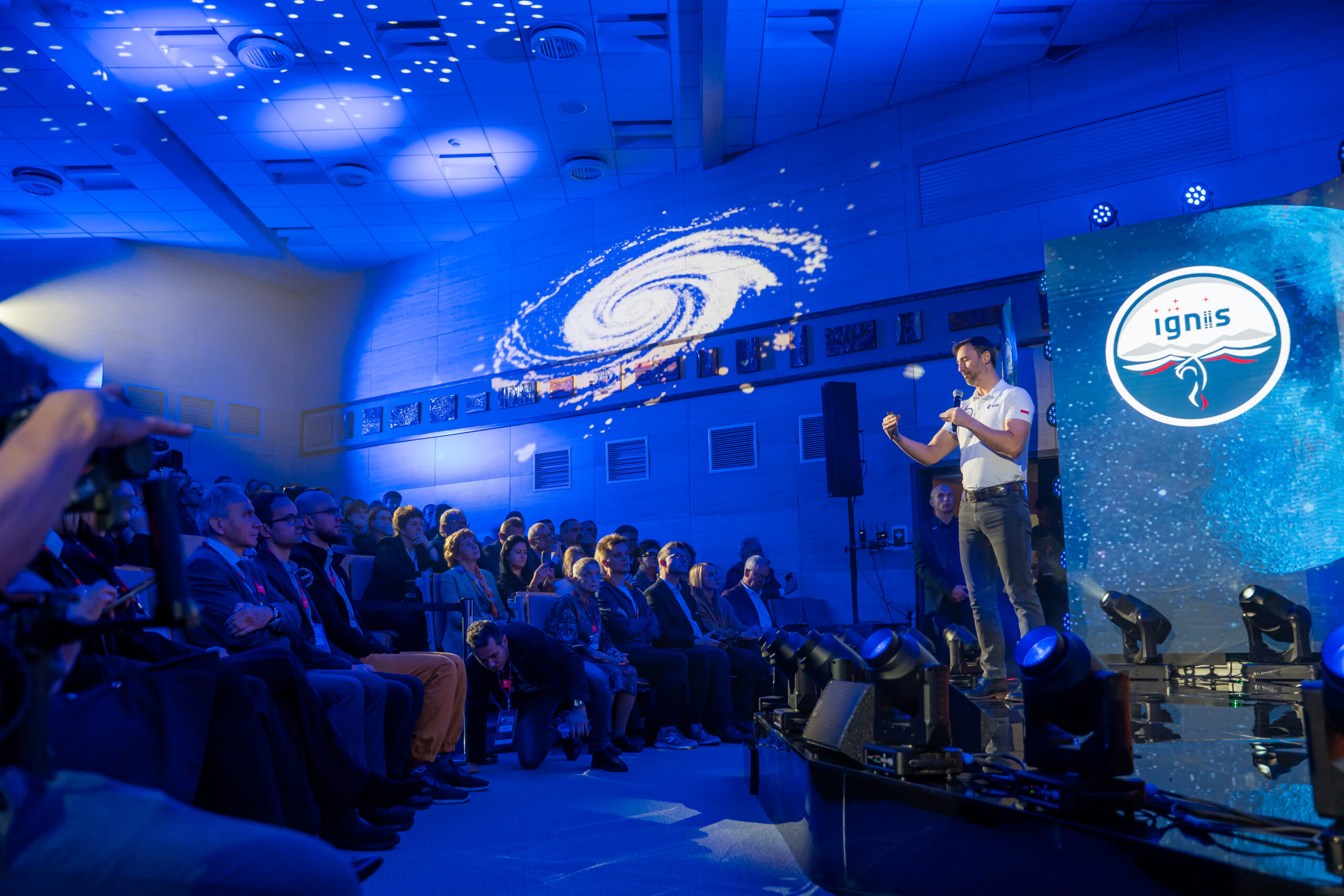 Kielce | Ogólnopolska trasa technologiczno-naukowa misji IGNIS z doktorem Sławoszem Uznańskim-Wiśniewskim