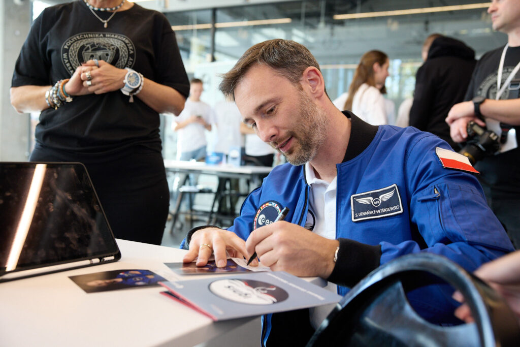 Startuje ogólnopolska trasa technologiczno-naukowa misji IGNIS z doktorem Sławoszem Uznańskim-Wiśniewskim – spotkania na 17 uczelniach.