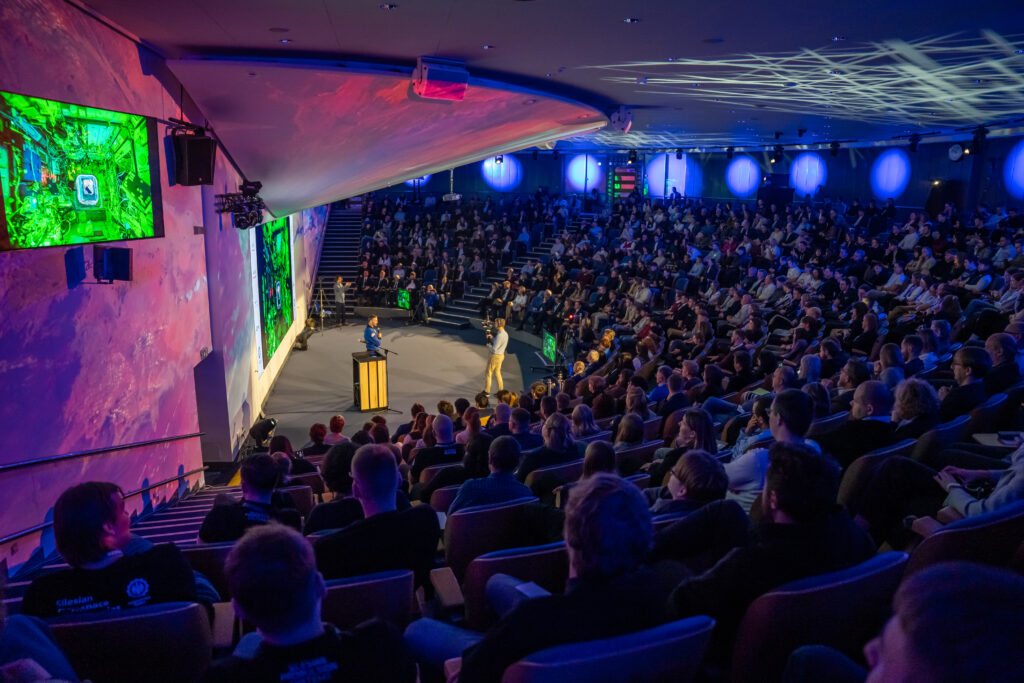 Gliwice | Ogólnopolska trasa technologiczno-naukowa misji IGNIS z doktorem Sławoszem Uznańskim-Wiśniewskim