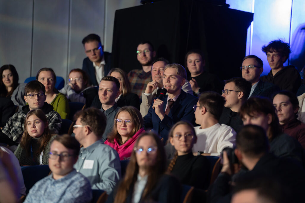 Gliwice | Ogólnopolska trasa technologiczno-naukowa misji IGNIS z doktorem Sławoszem Uznańskim-Wiśniewskim