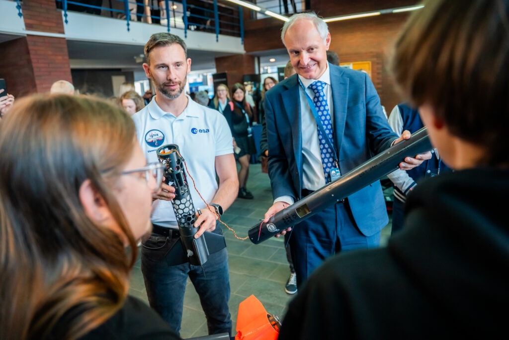 Gliwice | Ogólnopolska trasa technologiczno-naukowa misji IGNIS z doktorem Sławoszem Uznańskim-Wiśniewskim