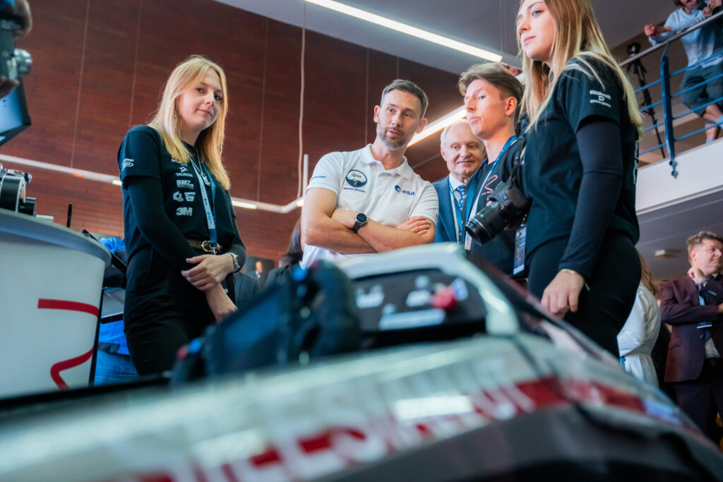 Gliwice | Ogólnopolska trasa technologiczno-naukowa misji IGNIS z doktorem Sławoszem Uznańskim-Wiśniewskim