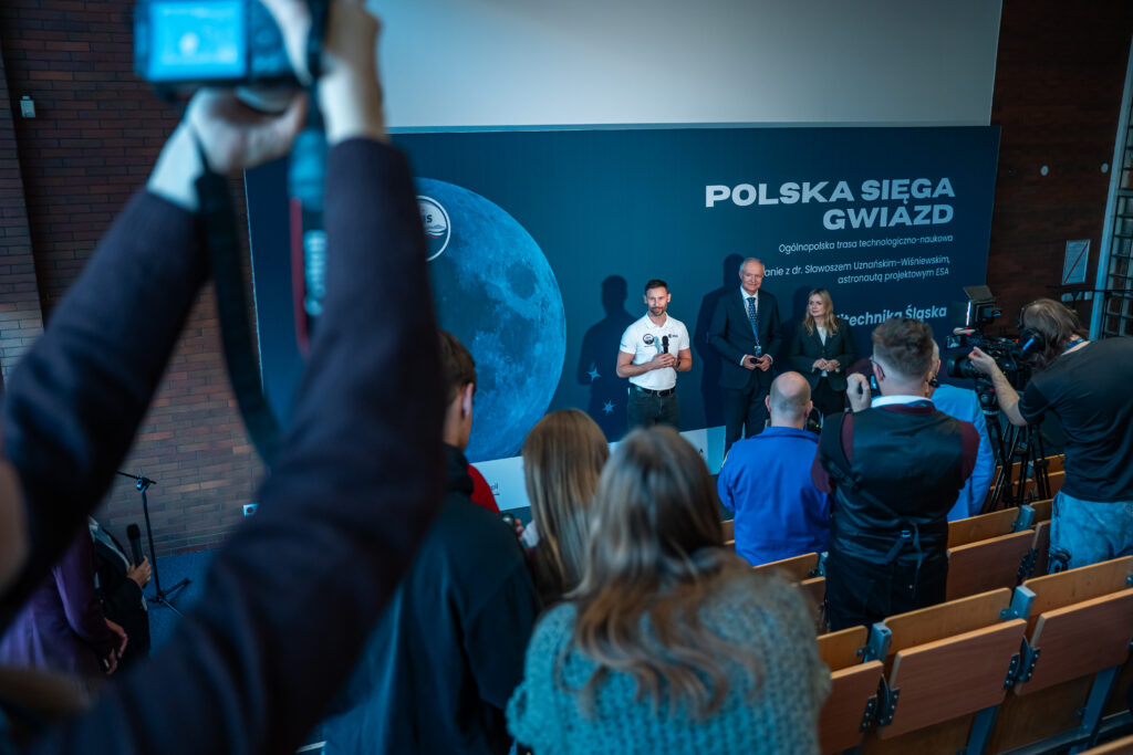 Gliwice | Ogólnopolska trasa technologiczno-naukowa misji IGNIS z doktorem Sławoszem Uznańskim-Wiśniewskim