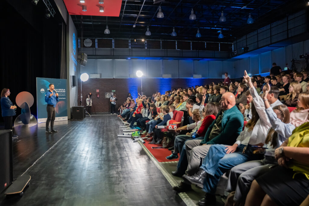 Gliwice | Ogólnopolska trasa technologiczno-naukowa misji IGNIS z doktorem Sławoszem Uznańskim-Wiśniewskim