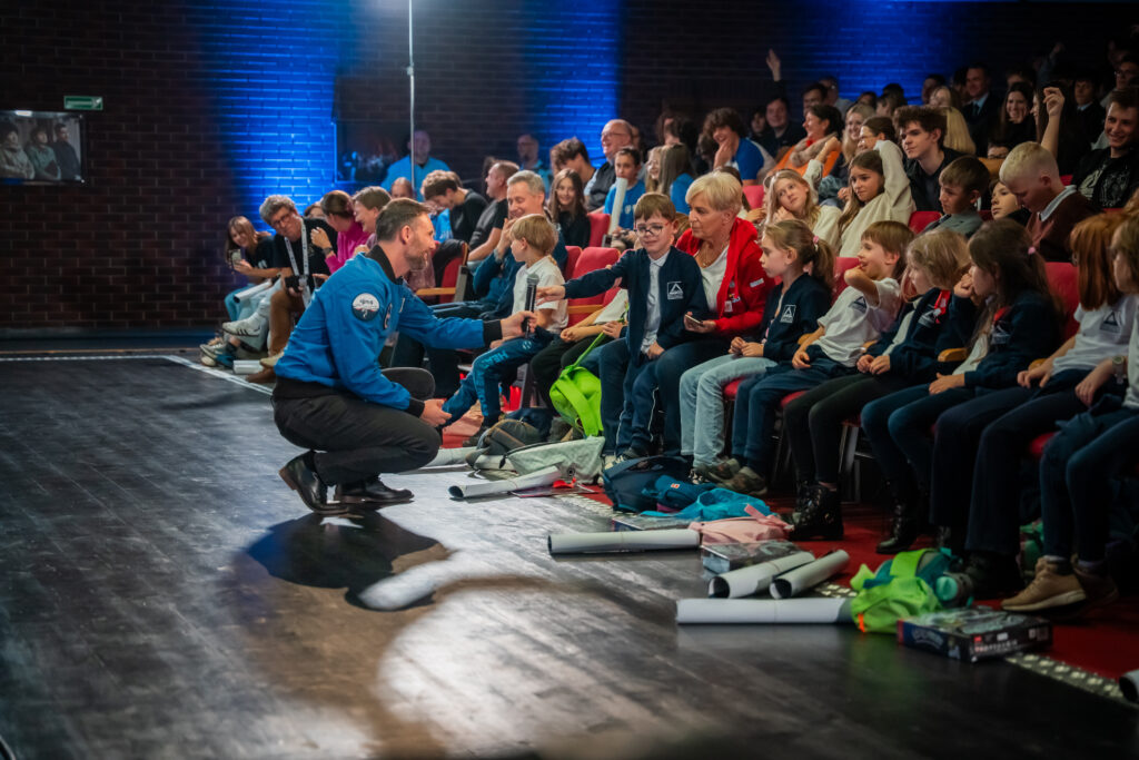 Gliwice | Ogólnopolska trasa technologiczno-naukowa misji IGNIS z doktorem Sławoszem Uznańskim-Wiśniewskim