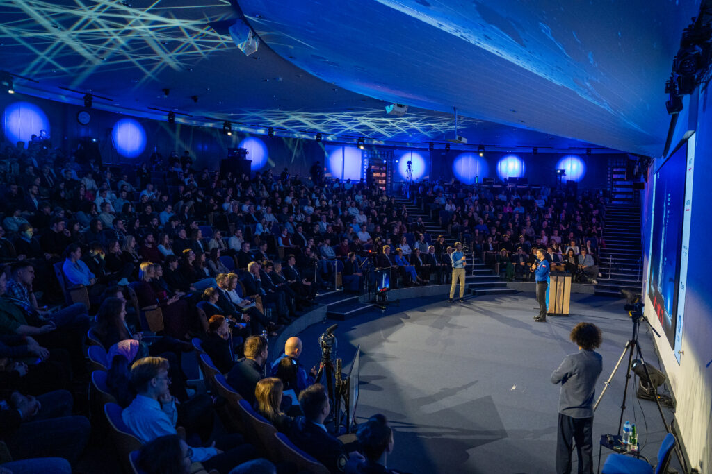 Gliwice | Ogólnopolska trasa technologiczno-naukowa misji IGNIS z doktorem Sławoszem Uznańskim-Wiśniewskim
