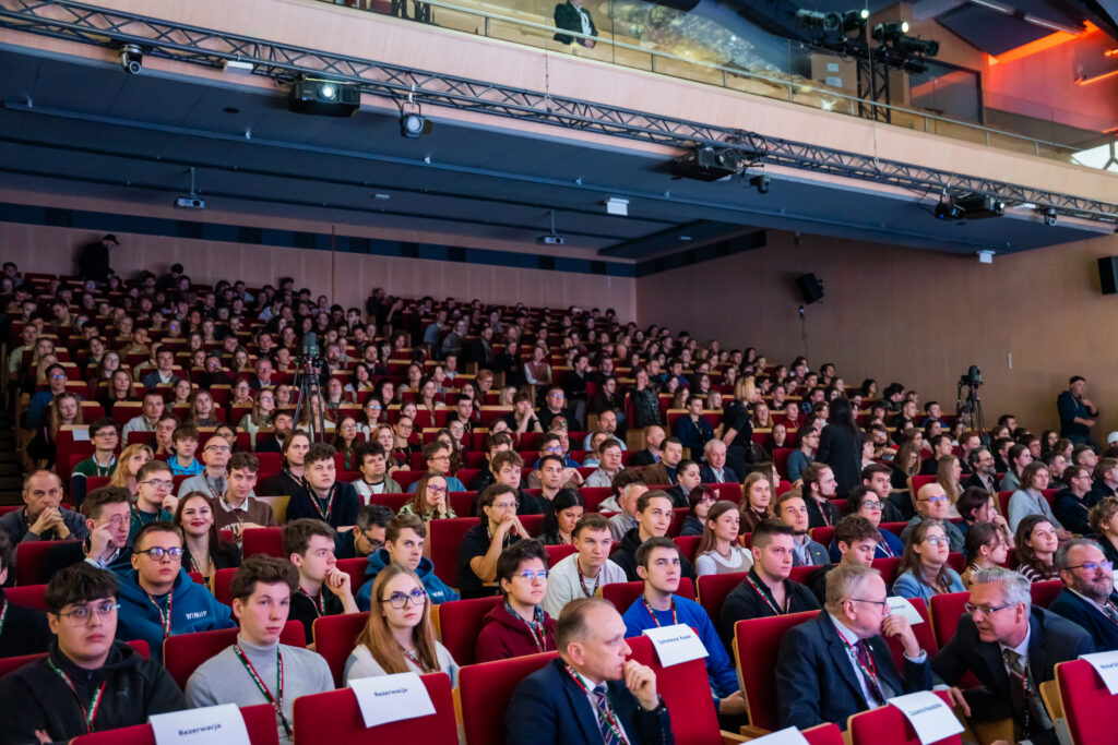 Kraków | Ogólnopolska trasa technologiczno-naukowa misji IGNIS z doktorem Sławoszem Uznańskim-Wiśniewskim