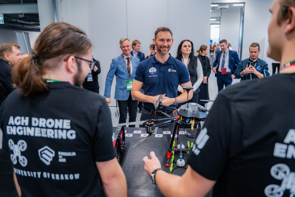 Kraków | Ogólnopolska trasa technologiczno-naukowa misji IGNIS z doktorem Sławoszem Uznańskim-Wiśniewskim