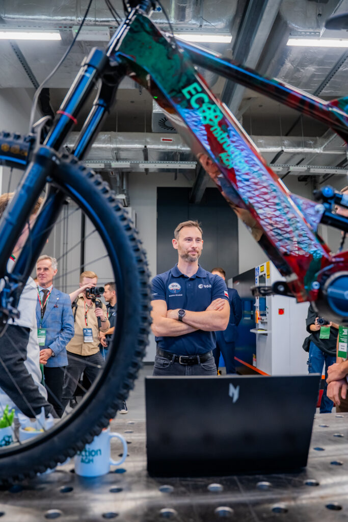 Kraków | Ogólnopolska trasa technologiczno-naukowa misji IGNIS z doktorem Sławoszem Uznańskim-Wiśniewskim