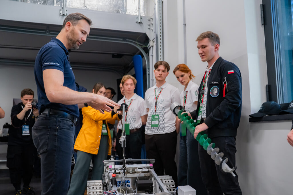 Kraków | Ogólnopolska trasa technologiczno-naukowa misji IGNIS z doktorem Sławoszem Uznańskim-Wiśniewskim