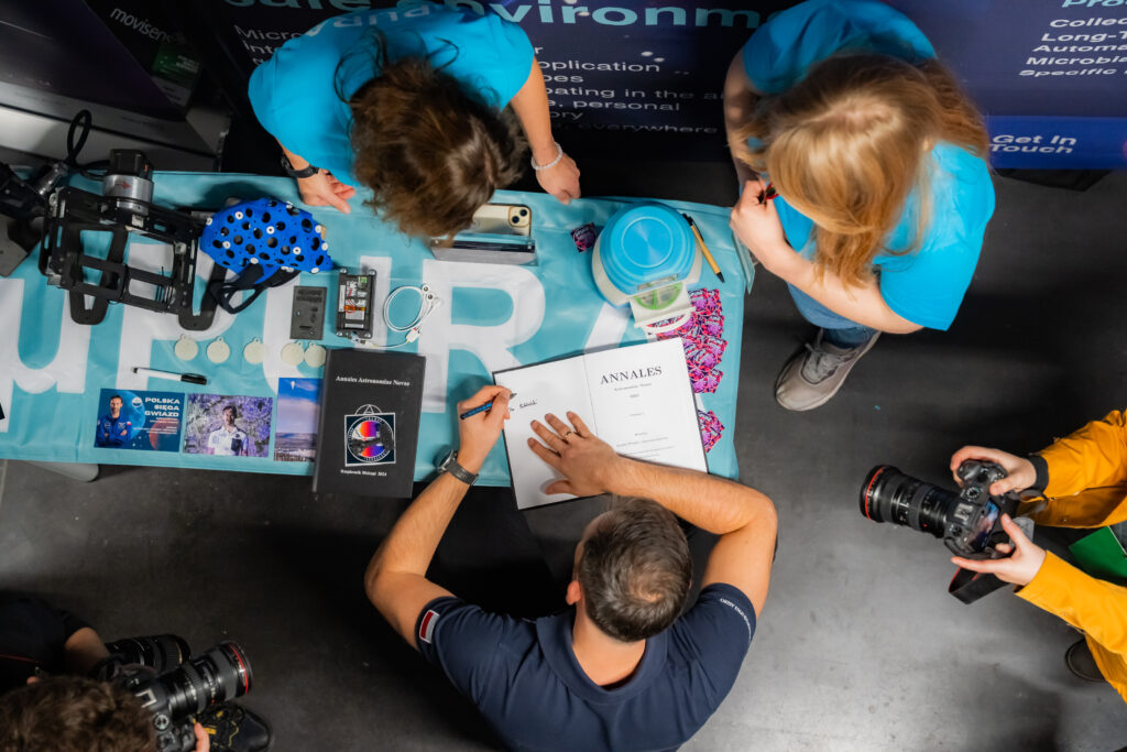 Kraków | Ogólnopolska trasa technologiczno-naukowa misji IGNIS z doktorem Sławoszem Uznańskim-Wiśniewskim