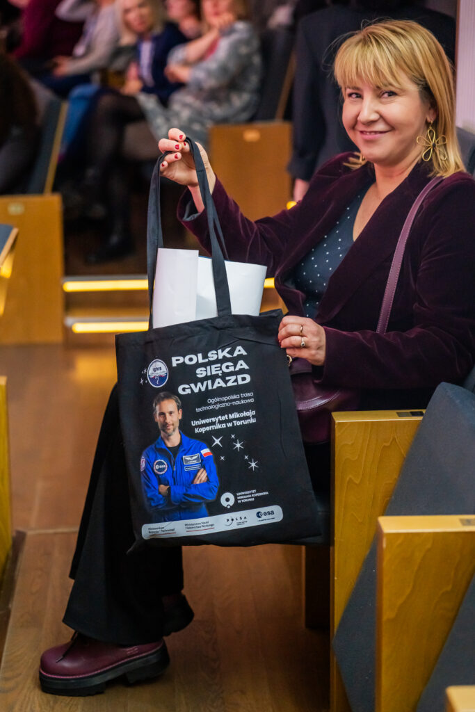 Toruń | Ogólnopolska trasa technologiczno-naukowa misji IGNIS z doktorem Sławoszem Uznańskim-Wiśniewskim