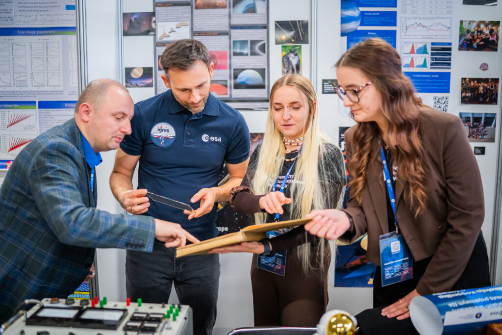 Toruń | Ogólnopolska trasa technologiczno-naukowa misji IGNIS z doktorem Sławoszem Uznańskim-Wiśniewskim