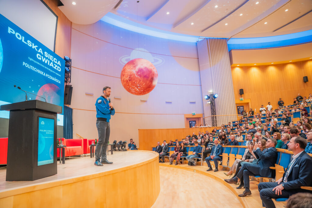 Poznań | Ogólnopolska trasa technologiczno-naukowa misji IGNIS z doktorem Sławoszem Uznańskim-Wiśniewskim