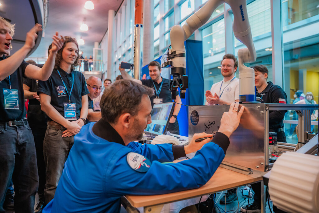 Poznań | Ogólnopolska trasa technologiczno-naukowa misji IGNIS z doktorem Sławoszem Uznańskim-Wiśniewskim