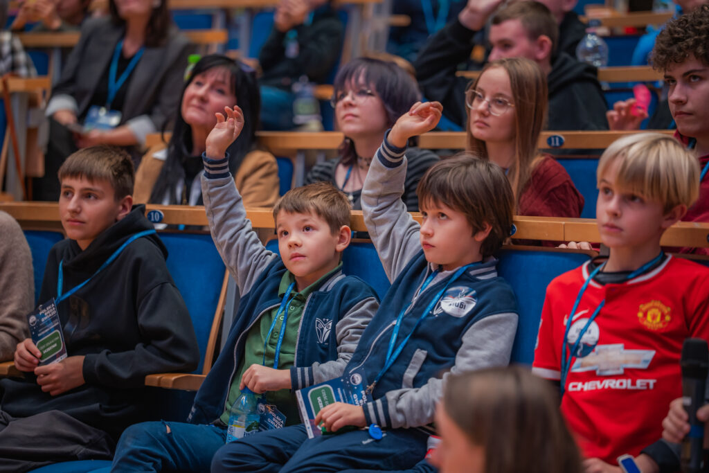 Poznań | Ogólnopolska trasa technologiczno-naukowa misji IGNIS z doktorem Sławoszem Uznańskim-Wiśniewskim