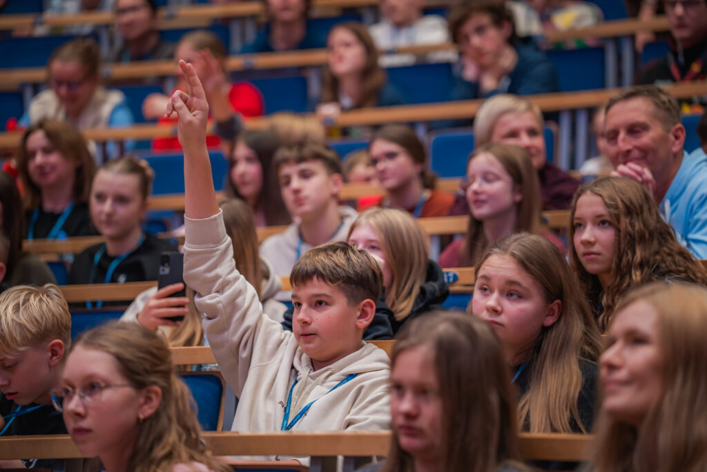 Poznań | Ogólnopolska trasa technologiczno-naukowa misji IGNIS z doktorem Sławoszem Uznańskim-Wiśniewskim