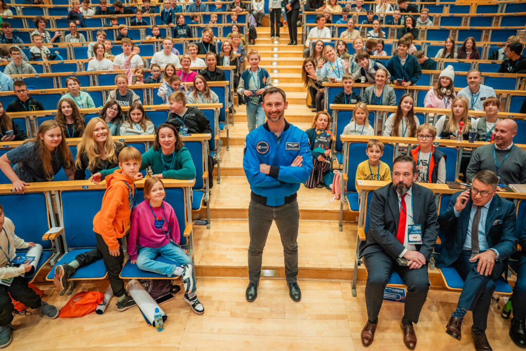 Poznań | Ogólnopolska trasa technologiczno-naukowa misji IGNIS z doktorem Sławoszem Uznańskim-Wiśniewskim