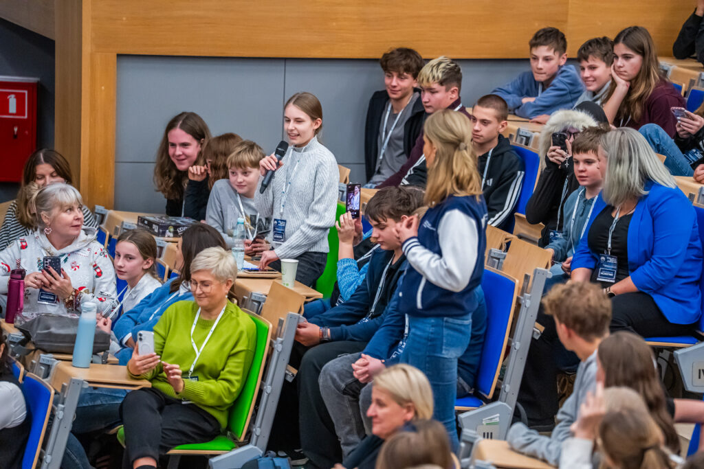 Szczecin | Ogólnopolska trasa technologiczno-naukowa misji IGNIS z doktorem Sławoszem Uznańskim-Wiśniewskim