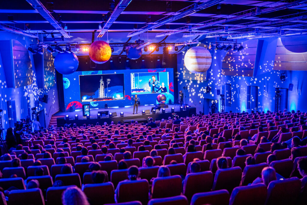 Olsztyn | Ogólnopolska trasa technologiczno-naukowa misji IGNIS z doktorem Sławoszem Uznańskim-Wiśniewskim