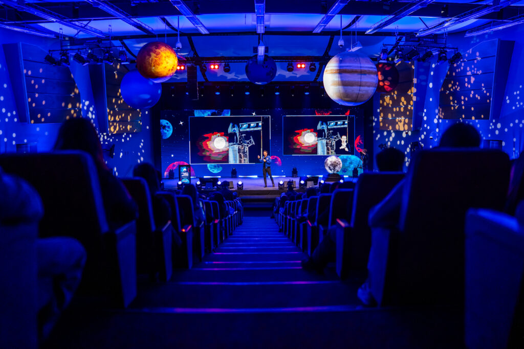 Olsztyn | Ogólnopolska trasa technologiczno-naukowa misji IGNIS z doktorem Sławoszem Uznańskim-Wiśniewskim