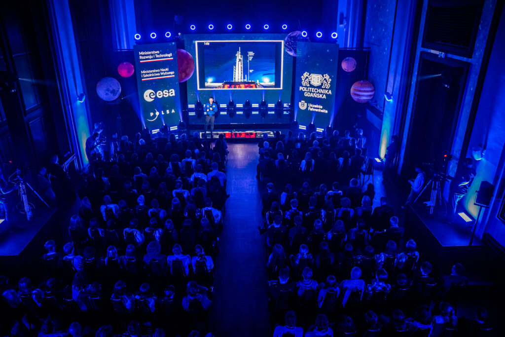 Gdańsk | Ogólnopolska trasa technologiczno-naukowa misji IGNIS z doktorem Sławoszem Uznańskim-Wiśniewskim