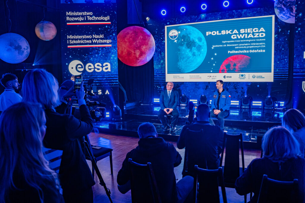 Gdańsk | Ogólnopolska trasa technologiczno-naukowa misji IGNIS z doktorem Sławoszem Uznańskim-Wiśniewskim