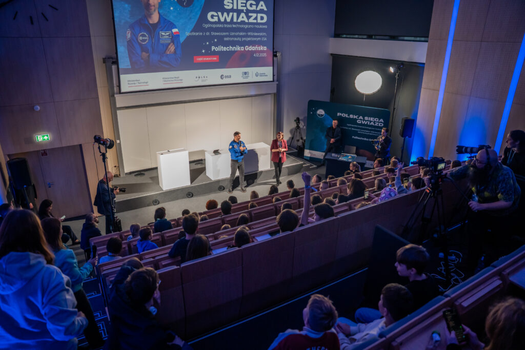 Gdańsk | Ogólnopolska trasa technologiczno-naukowa misji IGNIS z doktorem Sławoszem Uznańskim-Wiśniewskim