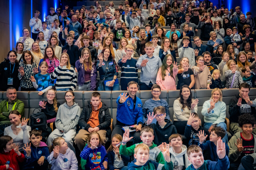 Gdańsk | Ogólnopolska trasa technologiczno-naukowa misji IGNIS z doktorem Sławoszem Uznańskim-Wiśniewskim