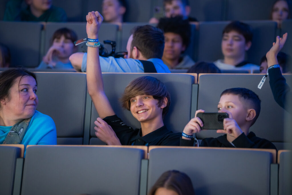 Gdańsk | Ogólnopolska trasa technologiczno-naukowa misji IGNIS z doktorem Sławoszem Uznańskim-Wiśniewskim