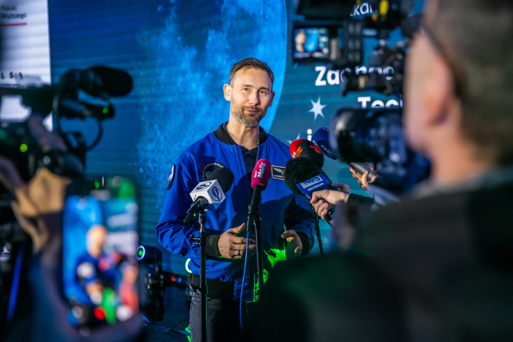 Szczecin | Ogólnopolska trasa technologiczno-naukowa misji IGNIS z doktorem Sławoszem Uznańskim-Wiśniewskim