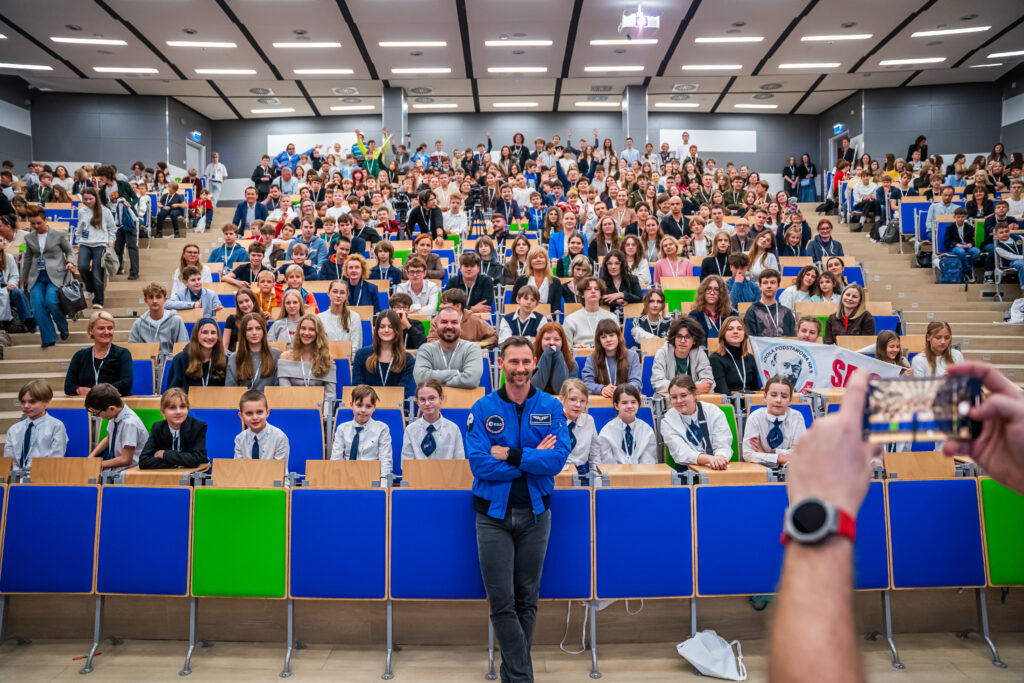 Szczecin | Ogólnopolska trasa technologiczno-naukowa misji IGNIS z doktorem Sławoszem Uznańskim-Wiśniewskim