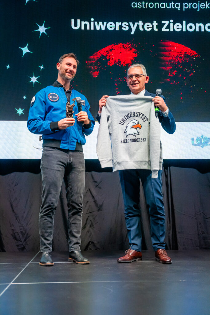 Zielona Góra | Ogólnopolska trasa technologiczno-naukowa misji IGNIS z doktorem Sławoszem Uznańskim-Wiśniewskim