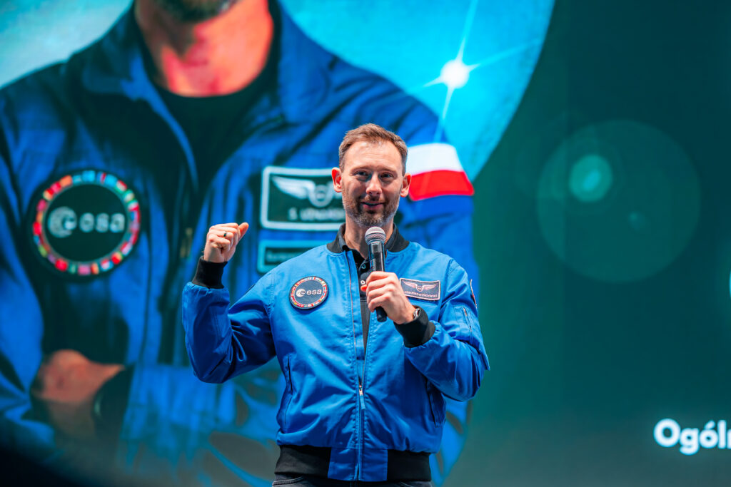 Zielona Góra | Ogólnopolska trasa technologiczno-naukowa misji IGNIS z doktorem Sławoszem Uznańskim-Wiśniewskim