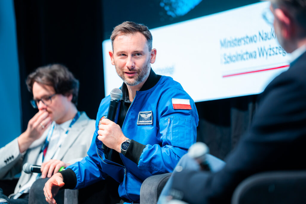 Zielona Góra | Ogólnopolska trasa technologiczno-naukowa misji IGNIS z doktorem Sławoszem Uznańskim-Wiśniewskim