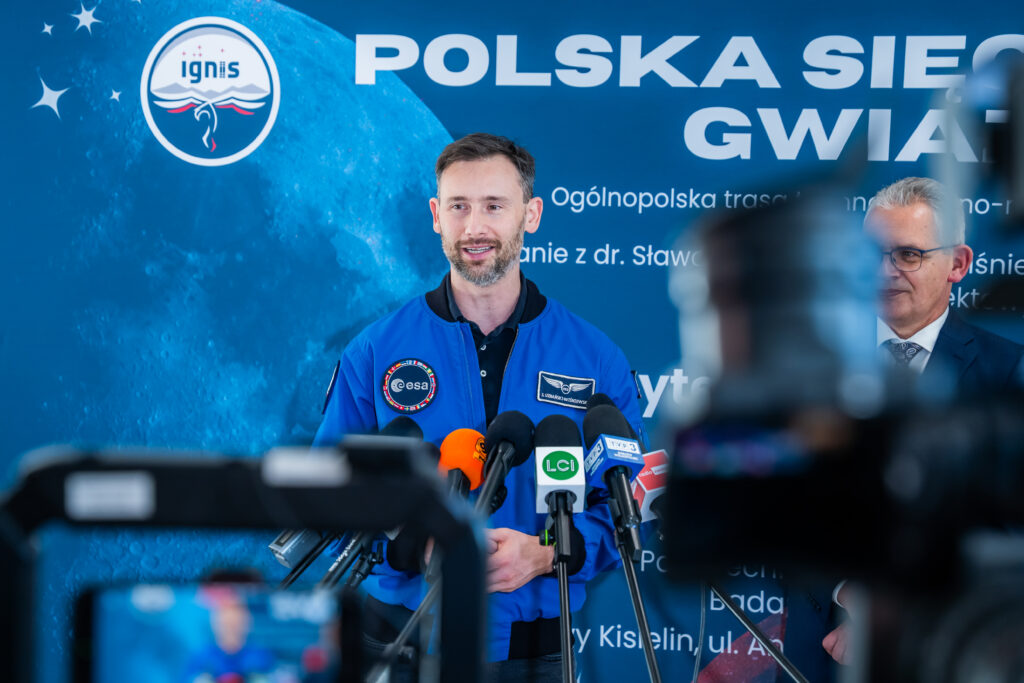 Zielona Góra | Ogólnopolska trasa technologiczno-naukowa misji IGNIS z doktorem Sławoszem Uznańskim-Wiśniewskim