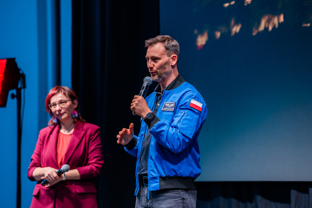 Zielona Góra | Ogólnopolska trasa technologiczno-naukowa misji IGNIS z doktorem Sławoszem Uznańskim-Wiśniewskim