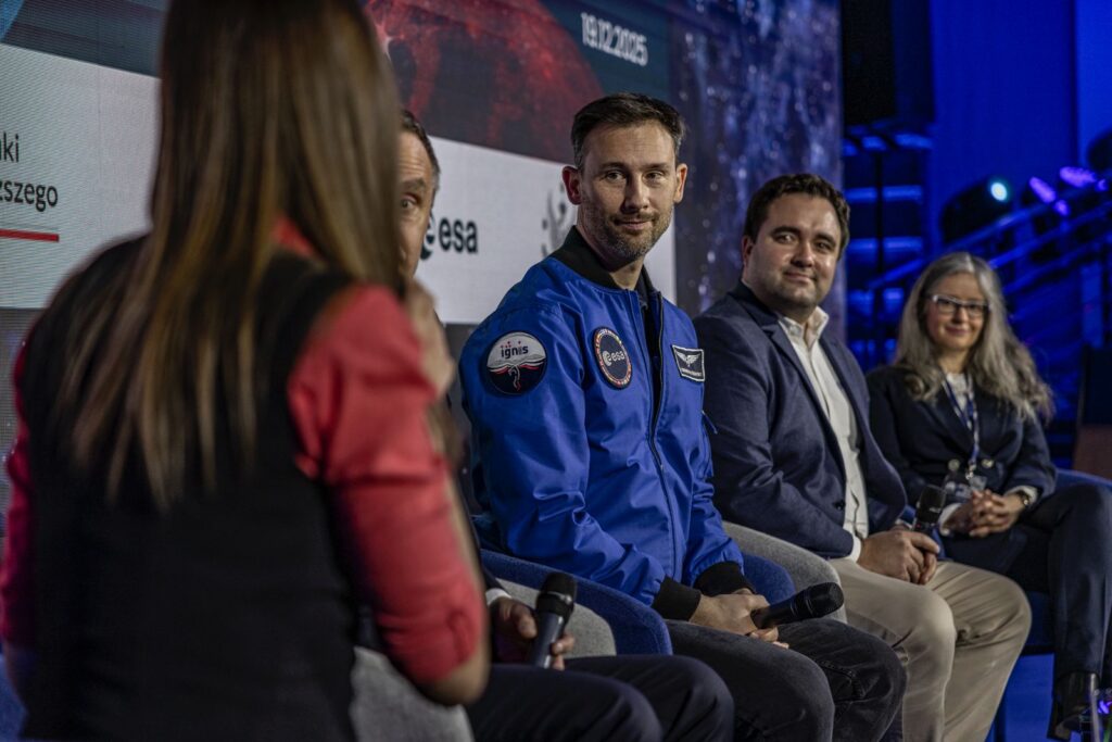 Kilkanaście tysięcy studentów i uczniów wzięło udział w spotkaniach technologiczno-naukowej trasy „IGNIS – Polska sięga gwiazd”