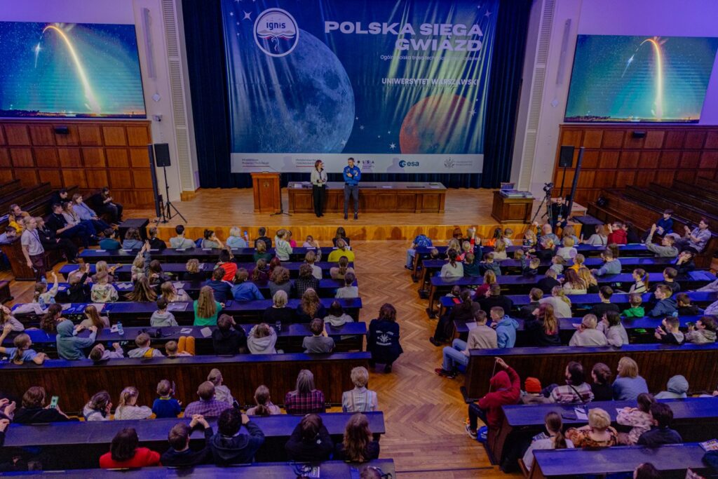 Kilkanaście tysięcy studentów i uczniów wzięło udział w spotkaniach technologiczno-naukowej trasy „IGNIS – Polska sięga gwiazd”
