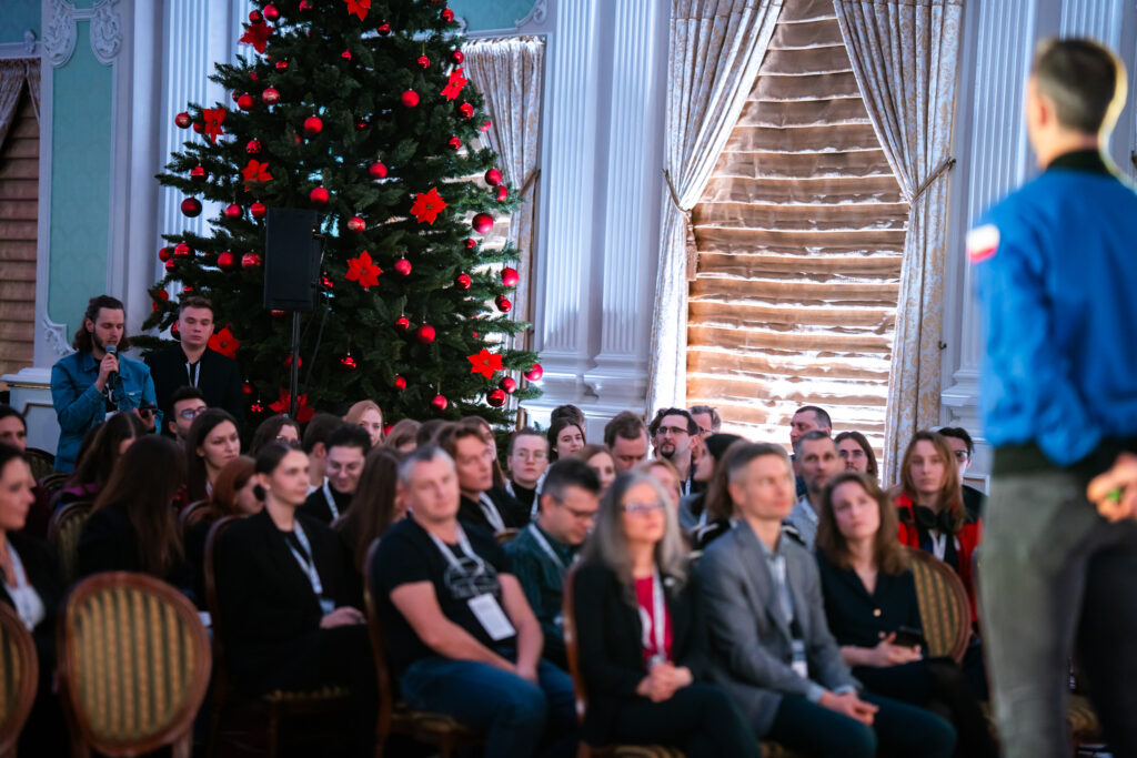 Białystok | Ogólnopolska trasa technologiczno-naukowa misji IGNIS z doktorem Sławoszem Uznańskim-Wiśniewskim