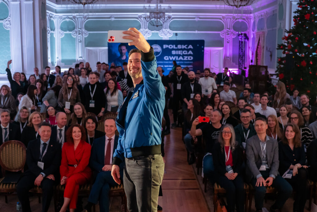 Białystok | Ogólnopolska trasa technologiczno-naukowa misji IGNIS z doktorem Sławoszem Uznańskim-Wiśniewskim