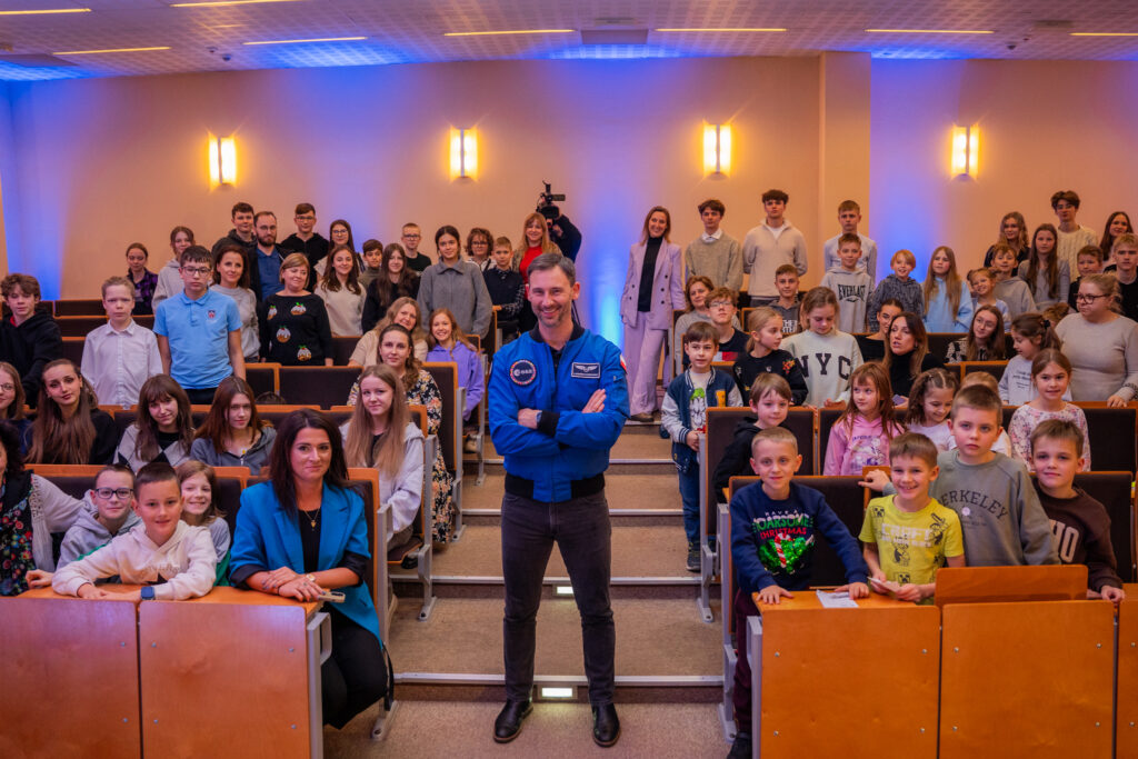 Białystok | Ogólnopolska trasa technologiczno-naukowa misji IGNIS z doktorem Sławoszem Uznańskim-Wiśniewskim