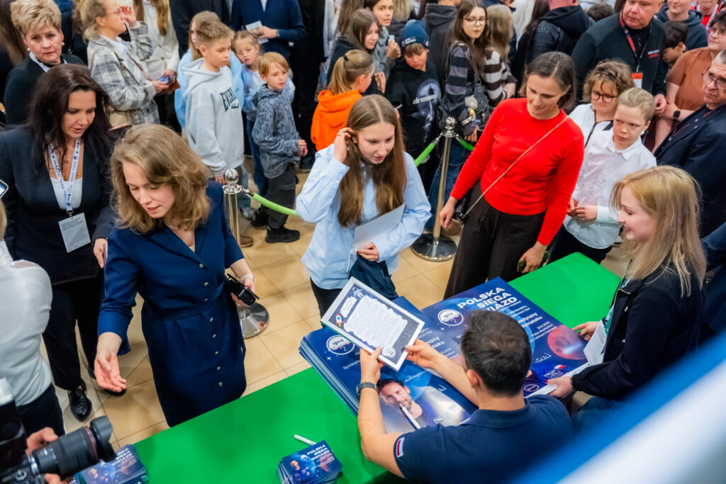 Białystok | Ogólnopolska trasa technologiczno-naukowa misji IGNIS z doktorem Sławoszem Uznańskim-Wiśniewskim